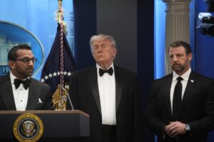Trump asegura que lo sucedido no le va a hacer detener la guerra en Irán