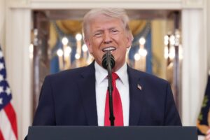 Trump dice que EE.UU. ha logrado «victorias rápidas, decisivas y abrumadoras» en Irán – AlbertoNews