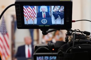 Trump reiteró que están "trabajando codo a codo con Venezuela"