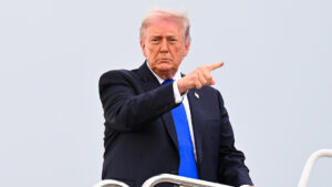 Trump sobre Irán: «¡Más les vale avivarse pronto!»