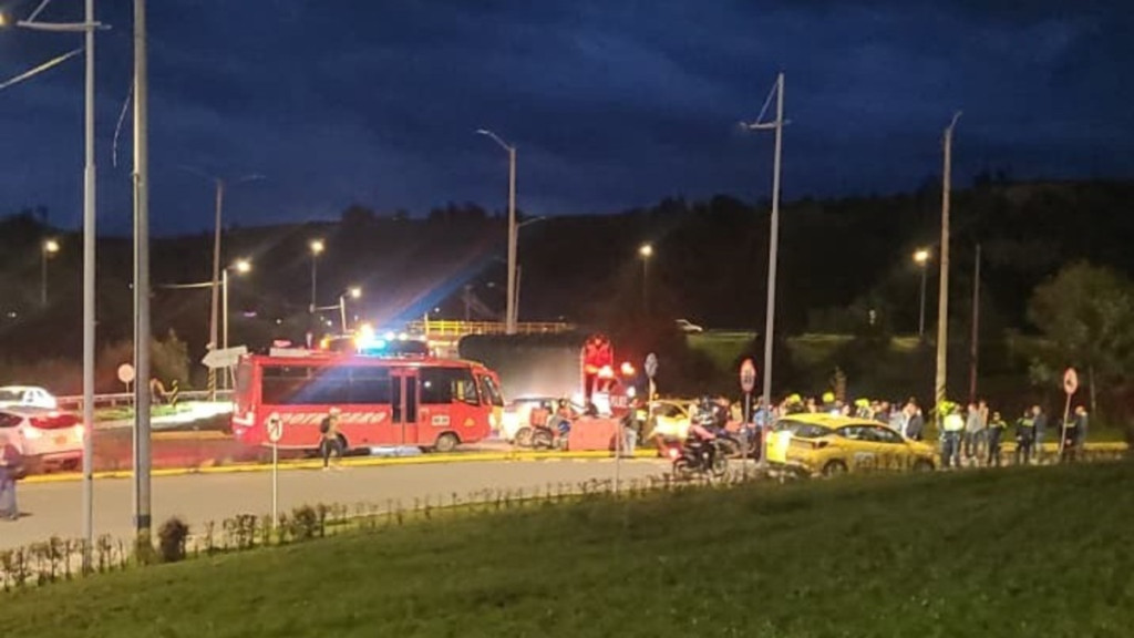Tunja colapsada por protesta de taxistas: bloquean terminal tras inmovilización de dos vehículos y amenazan con cerrar más vías de la ciudad