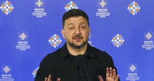 Ucrania da los primeros pasos para normalizar las relaciones con Hungría tras la caída de Orbán