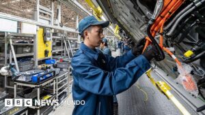 Un «inodoro a bordo» controlado por voz es patentado por un fabricante de automóviles chino