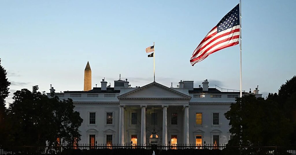 Un juez de EE.UU. vuelve a frenar la construcción del salón de baile de Trump y afea una argumentación «hipócrita»