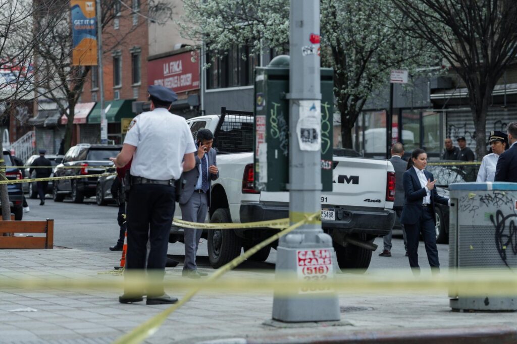 Una bala perdida acabó con la vida de un bebé en su cochecito en Brooklyn
