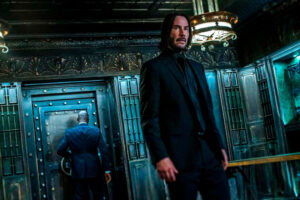 Una de las pocas personas que ayudaron a Keanu Reeves en John Wick 3 era un viejo conocido al que (casi) salvó 16 años antes en otro universo