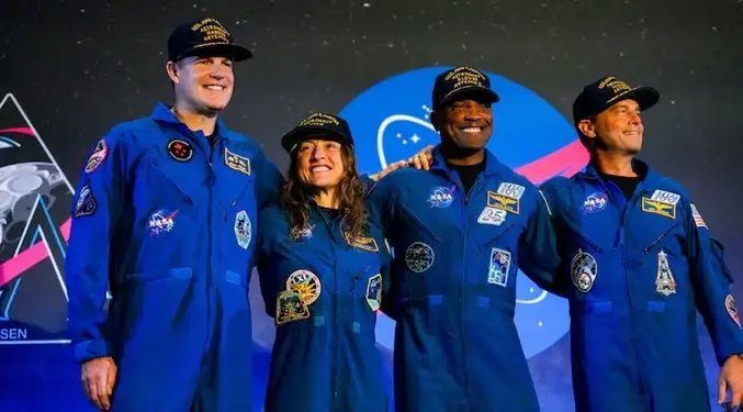 Vea el tierno reencuentro de la astronauta Christina con su perra