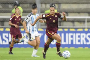 Venezuela cae ante Argentina y se aleja de la clasificación directa al mundial de fútbol femenino – AlbertoNews