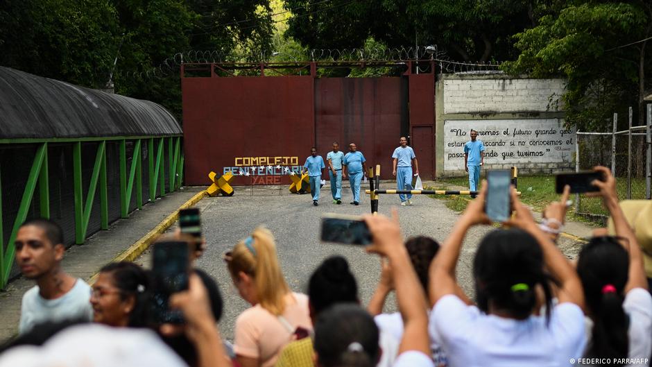 Venezuela excarcela presos políticos del caso 'PDVSA Obrero'