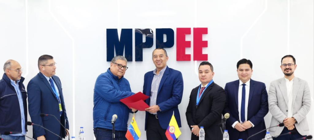 Venezuela y Colombia firman acuerdo para reactivar la interconexión de energía eléctrica