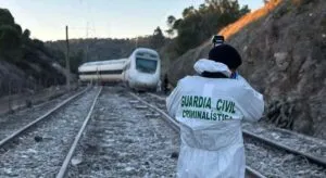 Víctimas de Adamuz denuncian «abandono institucional» tres meses después del accidente