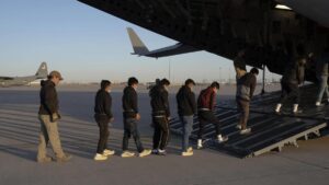 cómo Trump ha externalizado el control migratorio al sur de la frontera