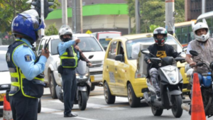 ¡Tenga cuidado, conductor! Pico y placa en Medellín para el viernes 17 de abril de 2026