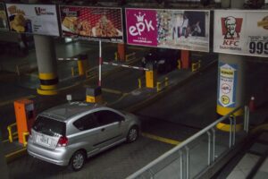 ¿Es realmente justo el control de precios en los estacionamientos?