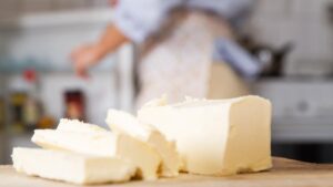 ¿Mantequilla o margarina? No son lo mismo, sepa sus diferencias y cuál debe escoger por salud y bienestar