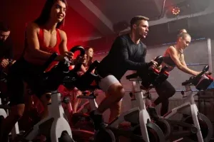 ¿Orgasmos haciendo abdominales? El fenómeno del «coregasm» del que todos hablan