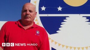 ¿Visionario o estafador? Dennis Hope, el estadounidense que se hizo millonario vendiendo parcelas de la Luna tras reclamar su propiedad en 1980