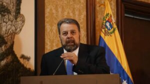 AN designó a Timoteo Zambrano como embajador en España
