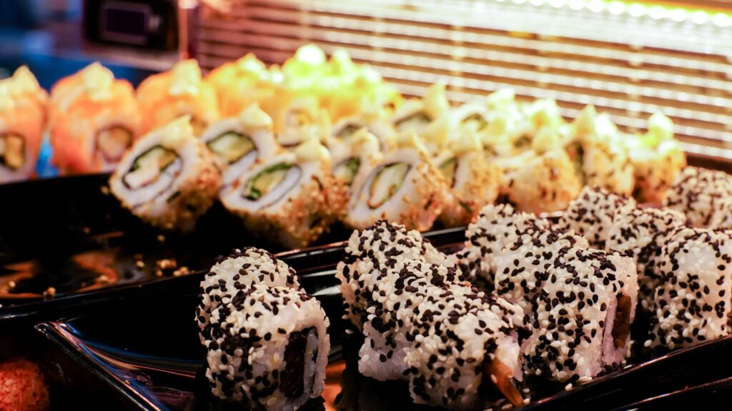 Abre en Madrid un nuevo local donde comer sushi de una manera original y por menos de 20 euros