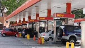 Activan plan para evitar que los cortes eléctricos interrumpan la distribución de combustible en Lara