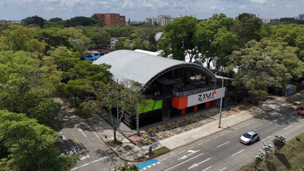 Adiós a la carpa de espectáculos, bienvenida a la plazoleta gastronómica: la reconversión urbana que da origen a Zona 65 en el corredor sur de Cali