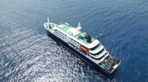Aíslan en Chile a dos personas del crucero afectado por hantavirus