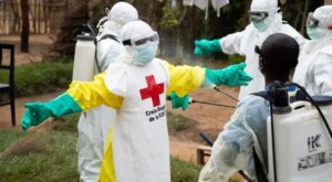 Al menos tres voluntarios de la Cruz Roja mueren por ébola