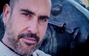 Alberto Velasco: “A los gordos se nos quiere avergonzados, miedosos y frustrados”