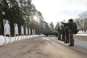Alemania rescata sus búnkeres para una guerra que ya considera posible: «Ucrania ya no existiría si se hubiese comportado como nosotros» | elmundo.es