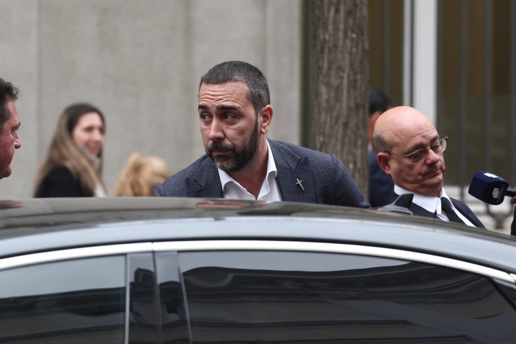 Anticorrupción mantiene las penas para Ábalos, Koldo y Aldama y el PP reduce a 5 los años de cárcel para el empresario