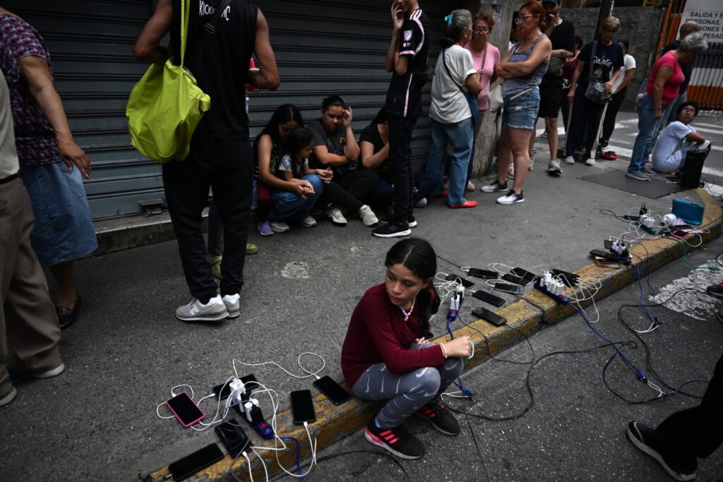 Apagones en Venezuela afectan educación y salud mental de niños