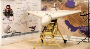 Ataque con drones a una central nuclear en Emiratos Árabes Unidos: un dron impacta en un generador