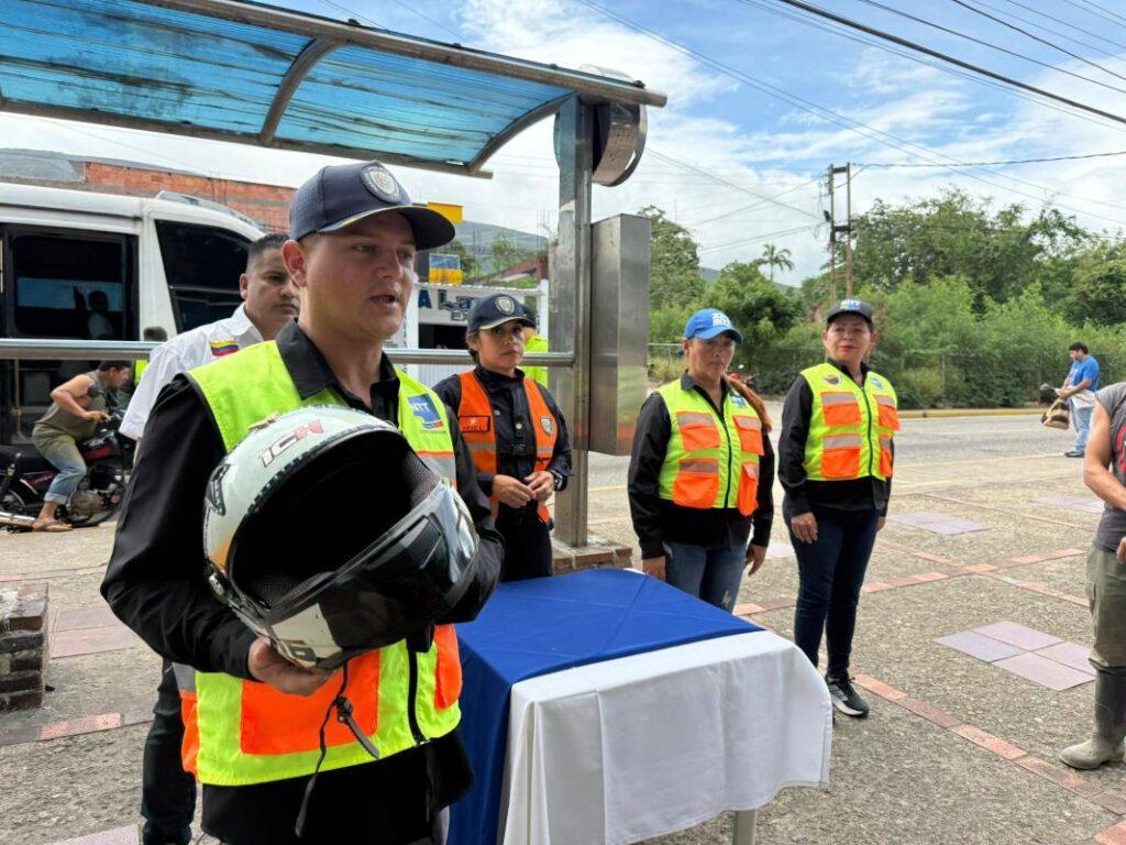 Aula vial llegó a El Palotal