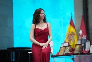 Ayuso reivindica en el Dos de Mayo un Madrid libre de «sectarismo» que «no se dejará controlar por nada ni nadie» | europapress.es