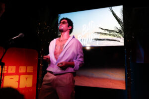 Bad Bunny ya se exhibe en el Museo de Cera de Madrid con escenografía caribeña (FOTOS)