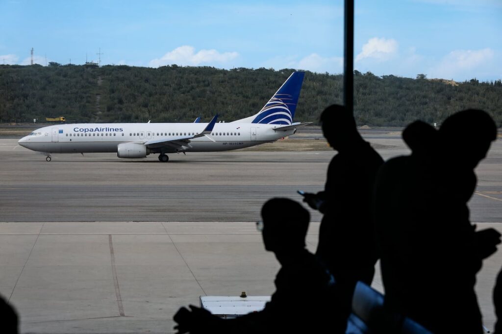 Brote de ébola en África mantiene en alerta a organismos en puertos y aeropuertos de Venezuela