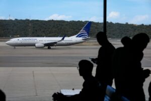 Brote de ébola en África mantiene en alerta a organismos en puertos y aeropuertos de Venezuela