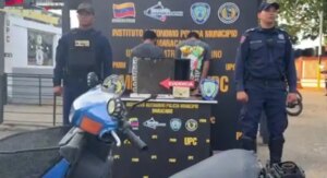 Capturan a dos adolescentes vinculados a hurto de motocicleta