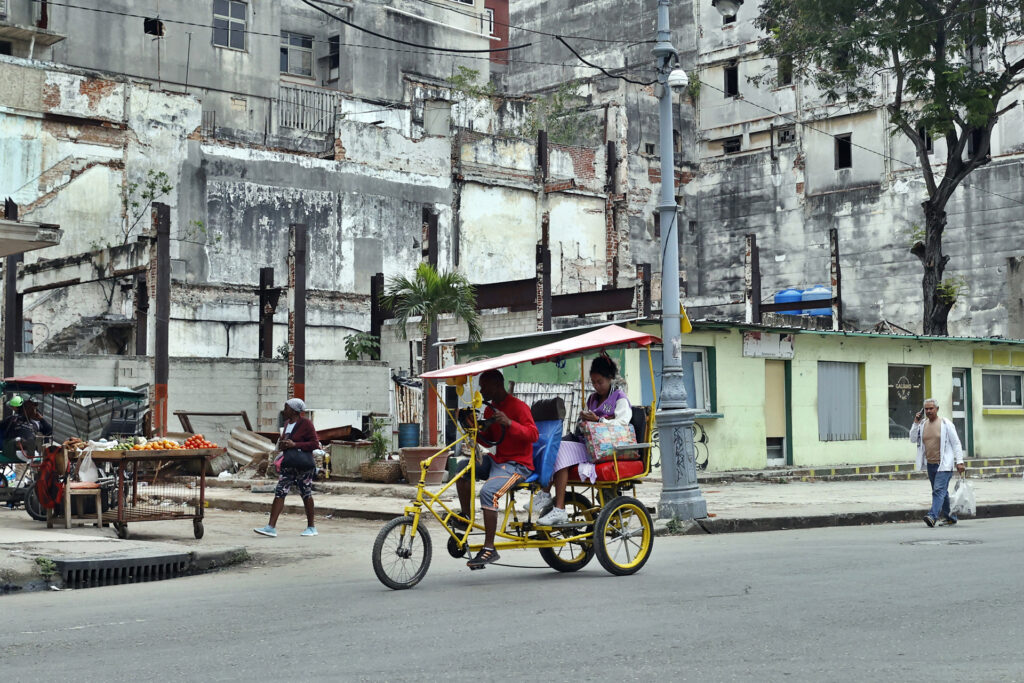 Cerco energético de EEUU a Cuba pone "en riesgo" la educación, advierte la Unesco - AlbertoNews