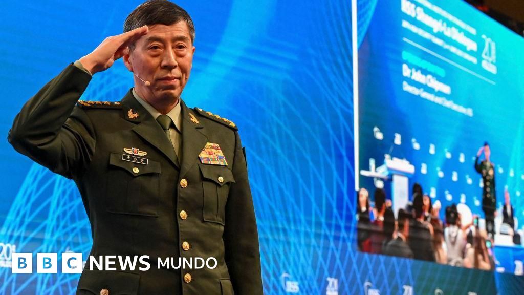 China condena a dos exministros de Defensa a pena de muerte aplazada en plena campaña contra la corrupción en el Ejército