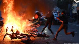 Cientos de detenidos por disturbios en festejos del PSG