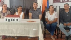 Cojedes apuesta por la promoción de la literatura y poesía
