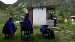 Colombia: muertos y heridos en disputa indígena por tierras