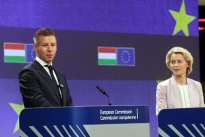 Comisión Europea | Bruselas anuncia el desbloqueo de 16.400 millones en fondos europeos para Hungría | elperiodico.com