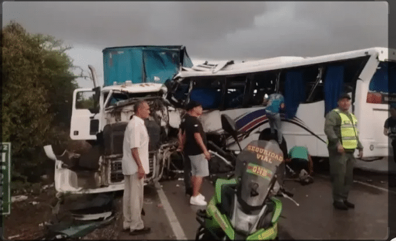 Conoce el listado del accidente en Clarines que dejó nueve fallecidos y más de 20 heridos – Efecto Cocuyo