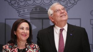Defensa cita a expertos para examinar la inestabilidad mundial en las II Jornadas Geopolíticas del Instituto de Estudios Estratégicos | elperiodico.com