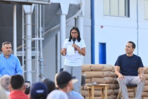 Delcy lanzó advertencia y dijo que el chavismo responderá ante cualquier intento de sacar al régimen