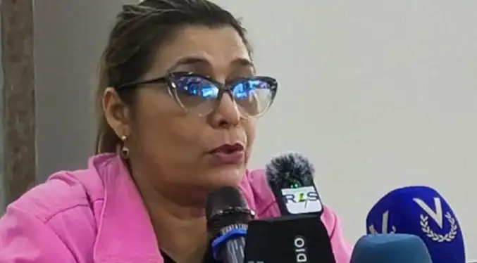 Delvalle Canelón denuncia asedio al periodismo desde Mérida