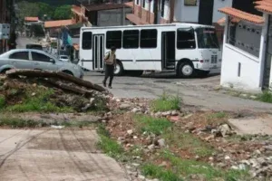 Derecho a la vivienda | La resignación de perder sus casas no es opción entre Cárdenas y Guásimos