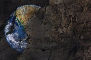 Descubrieron vida dentro de una roca de 2.000 millones de años. No era un fósil. No era un rastro antiguo. Estaba viva. Y llevaba aislada desde la infancia de la Tierra